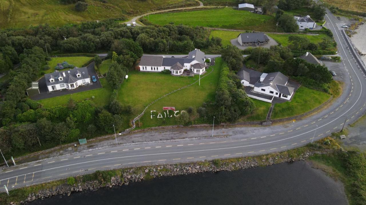 Portfinn Lodge Leenaun Bagian luar foto